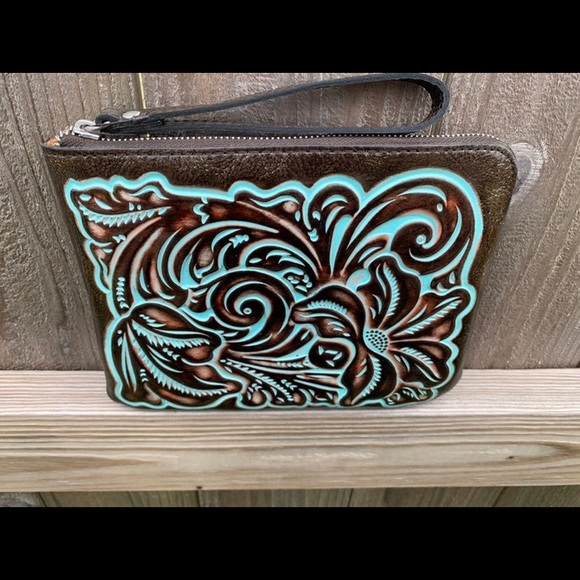 Patricia Nash Cassini wristlet, tooled turquoise - Picture 9 of 12